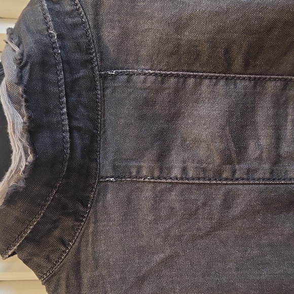 One Teaspoon Pull Over Distressed Denim Shirt - Picture 6 of 7